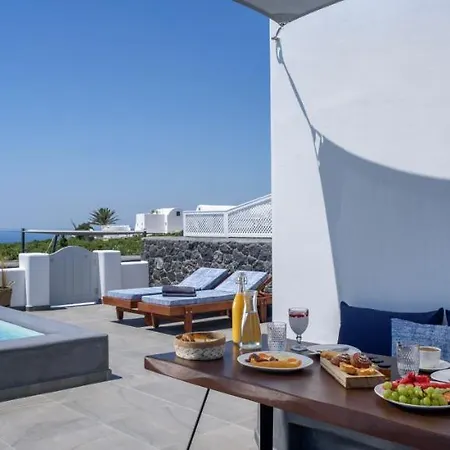 Soil Of Sun Luxury & Resort Megalochori (Santorini)
