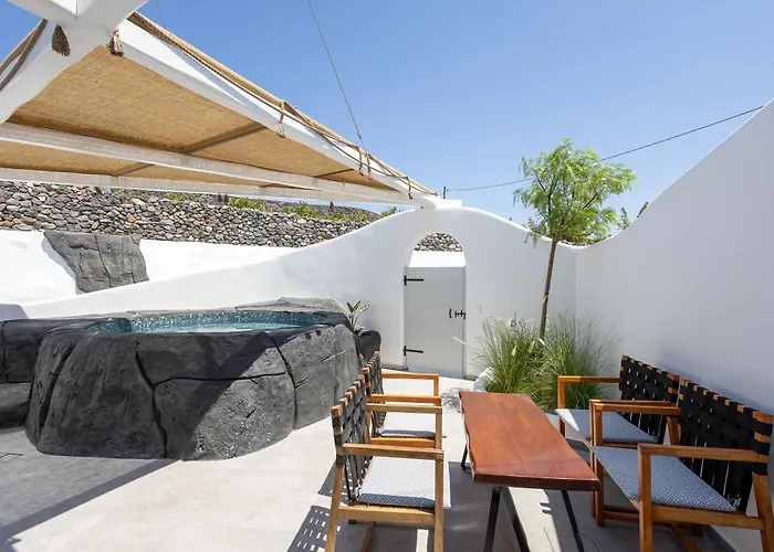 Soil Of Sun Luxury 3* 梅加洛克里