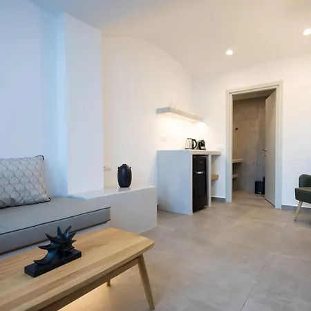 Soil Of Sun Luxury 3* ميغالوخوري