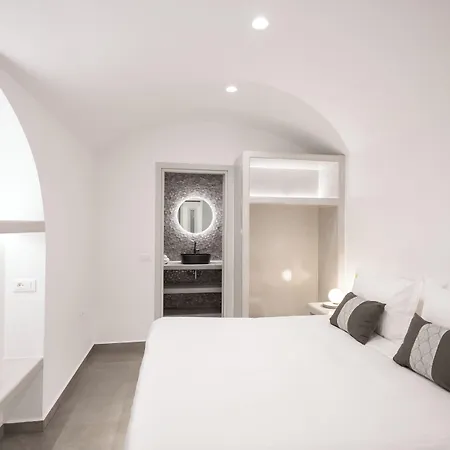 Resort Soil Of Sun Luxury & Megalochori (Santorini)